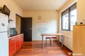 Casă / Vilă tip duplex cu 4 camere de vânzare în Drag... 