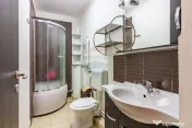 Casă / Vilă tip duplex cu 4 camere de vânzare în Drag... 