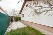 Casa in Albota, 3 dormitoare, curte 456 mp | Zona linistita, 