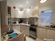 Apartament ultracentral, cu o cameră si curte comună. 