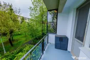 Apartament cu 3 camere de vanzare Victor Babeș etaj 1 
