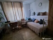 Garsoniera Rasnov ISR centru istoric