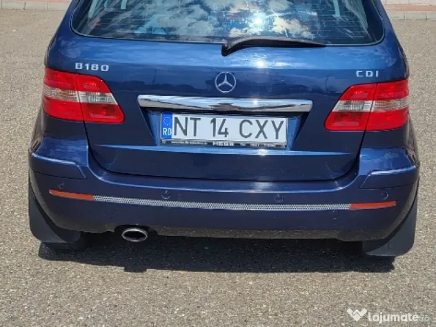 Vând Mercedes Benz B klasse 18