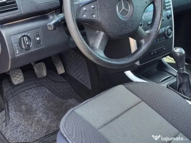 Vând Mercedes Benz B klasse 18