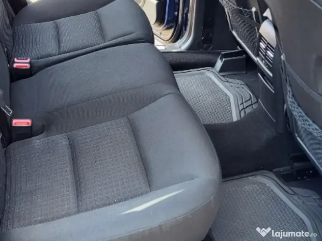Vând Mercedes Benz B klasse 18