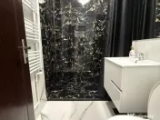 Apartament central, 2 camere, de închiriat!! 