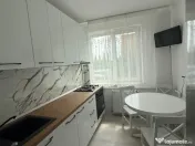 Apartament central, 2 camere, de închiriat!! 