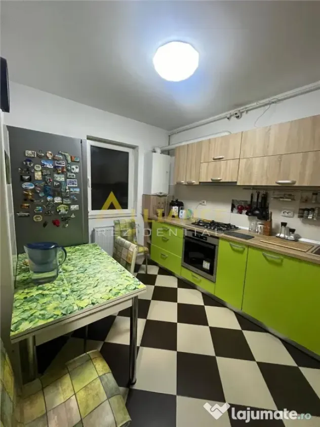 Apartament 3 camere decomandat | Mobilat si utilat | Metrou