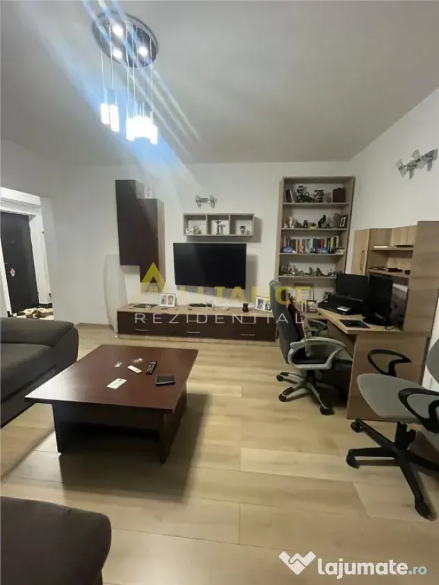 Apartament 3 camere decomandat | Mobilat si utilat | Metrou