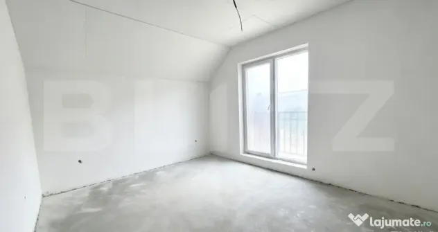 Casă individuală modernă de vânzare în Corunca