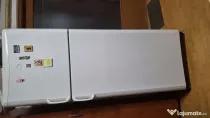 Frigider INDESIT in functiune