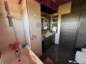 3 CAMERE - 95mp - PARCARE - BOXA - 167.000eur 