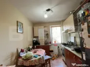 Apartament 3 camere, 2 băi – zona Unirii, etaj intermedia 