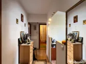 Apartament 3 camere, 2 băi – zona Unirii, etaj intermedia 