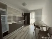 Apartament cu 2 camere, 56 mp, parcare, zona Eroilor 