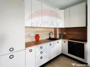 Apartament cu 3 camere de închiriat, Prima ARENA, cu loc... 