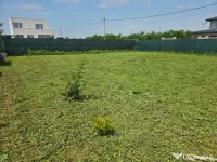 Vând teren intravilan 