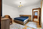 Casă cu 5 camere de vânzare - Aradul Nou 