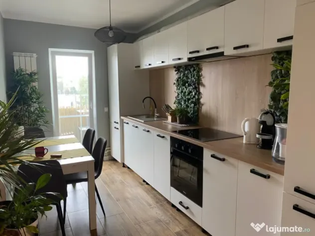 Ultracentral - Strada Babadag, 3 camere, etaj 3, mobilat/uti