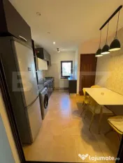 Apartament 3 camere de închiriat | Plopilor | Parcare 