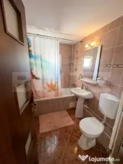 Apartament 3 camere de închiriat | Plopilor | Parcare 