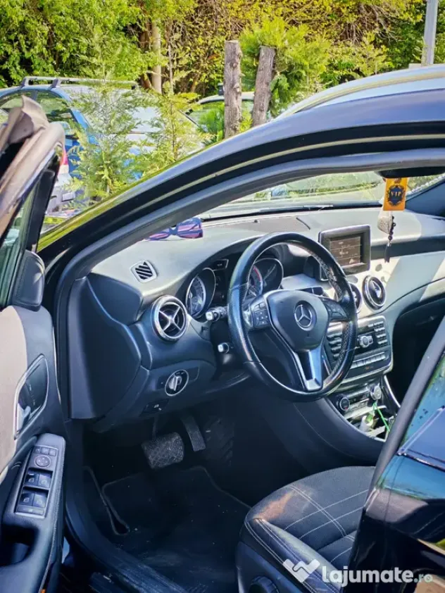 Mercedes GLA 2014