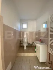 Spațiu comercial cu vitrină | Calea Moldovei | Vad stradal 