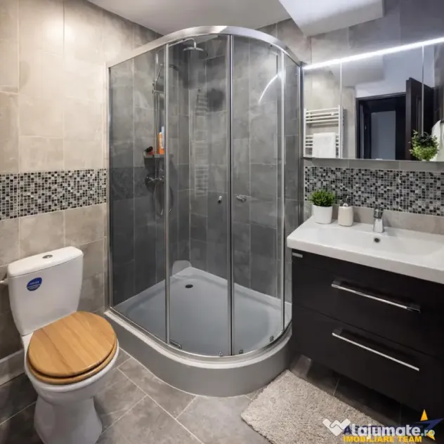 Apartament 3 camere, decomandat, etaj 1, bloc tip vila, Trac