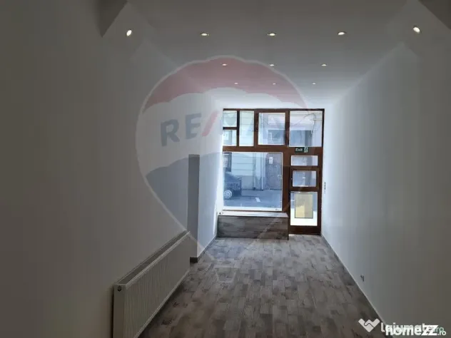 Spațiu comercial de vânzare, 39 mp, în zona Ultracentral