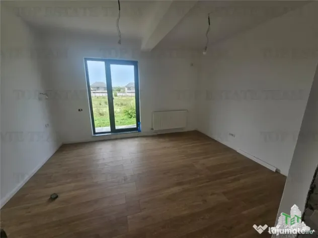 Vila 5 camere cu garaj in Prelungirea Ghencea-Bragadiru
