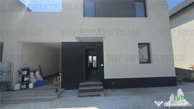 Vila 5 camere cu garaj in Prelungirea Ghencea-Bragadiru