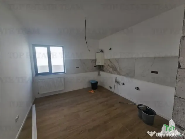 Vila 5 camere cu garaj in Prelungirea Ghencea-Bragadiru