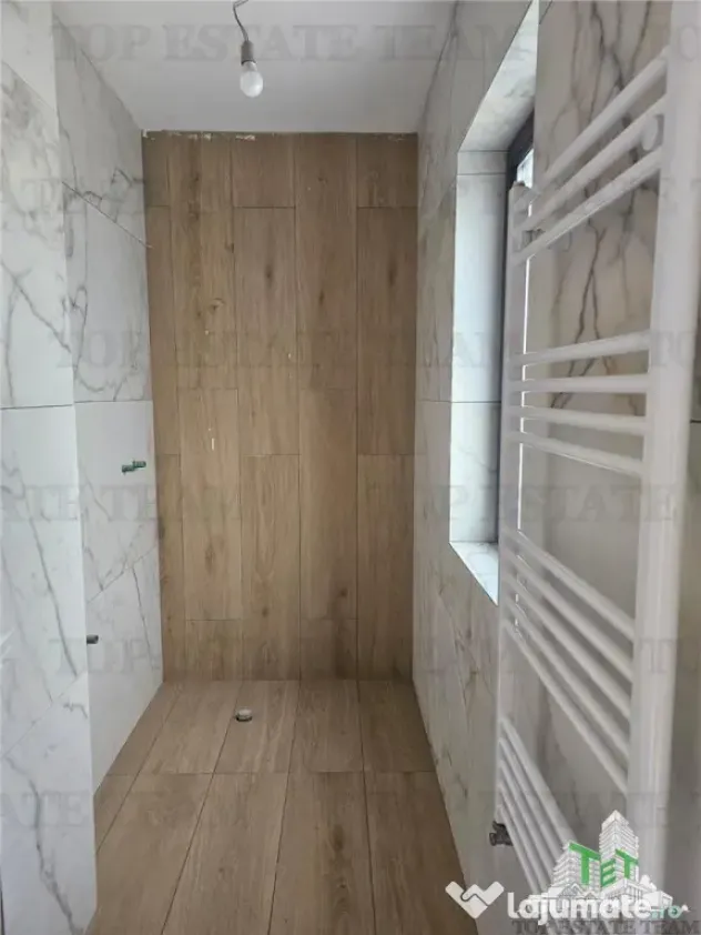 Vila 5 camere cu garaj in Prelungirea Ghencea-Bragadiru