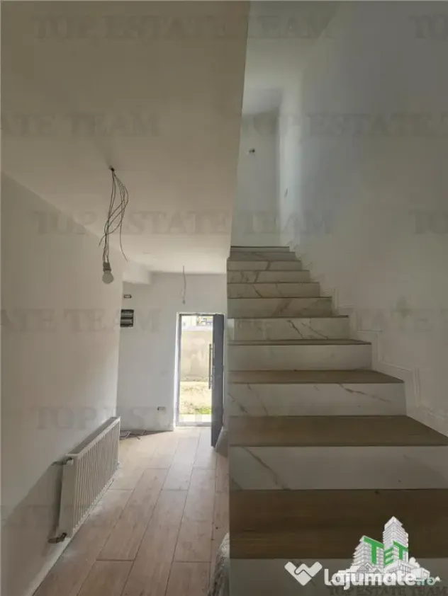 Vila 5 camere cu garaj in Prelungirea Ghencea-Bragadiru