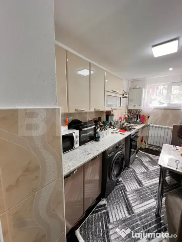 Apartament 3 camere renovat