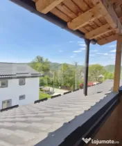 ???? Casă de vânzare în Pucioasa – ideală pentru locui 