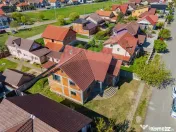 Casă smart Vladimirescu, încălzire pardoseală, ventil... 