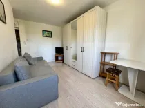 Garsonieră decomandată, etaj 3 - zona Rogerius