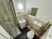 Garsonieră decomandată, etaj 3 - zona Rogerius 