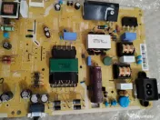 dezmembrez Samsung UE40J5200 