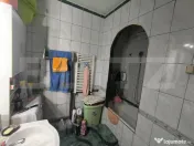 Apartament 3 camere, decomandat - Feldioara 