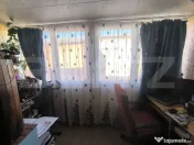 Apartament 3 camere, decomandat - Feldioara 