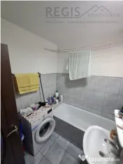 Apartament 3 camere cu parcare si boxa zona Spitalul Judetea 