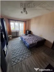 Apartament 3 camere cu parcare si boxa zona Spitalul Judetea 