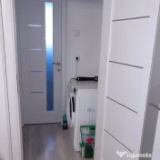 Apartament 2 camere semi, Craiovita , Zona Scoala 30 