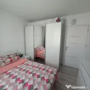 Apartament 2 camere semi, Craiovita , Zona Scoala 30 
