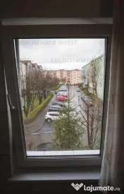 Garsoniera etaj 2/4, mobilata, utilata, balcon, zona Tractorul! 