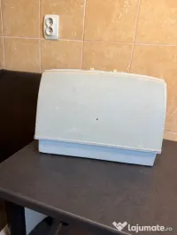 Mașină de cusut Victoria din metal 