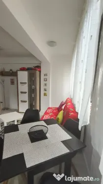 Apartament cu o camera tip studio ,et 2