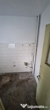 Garsoniera Bals, 30 mp, zona Turnuri - (BALS) 